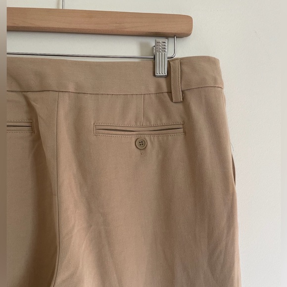 Liz Claiborne Sloane Dress Pants. Size 10. - Picture 5 of 5